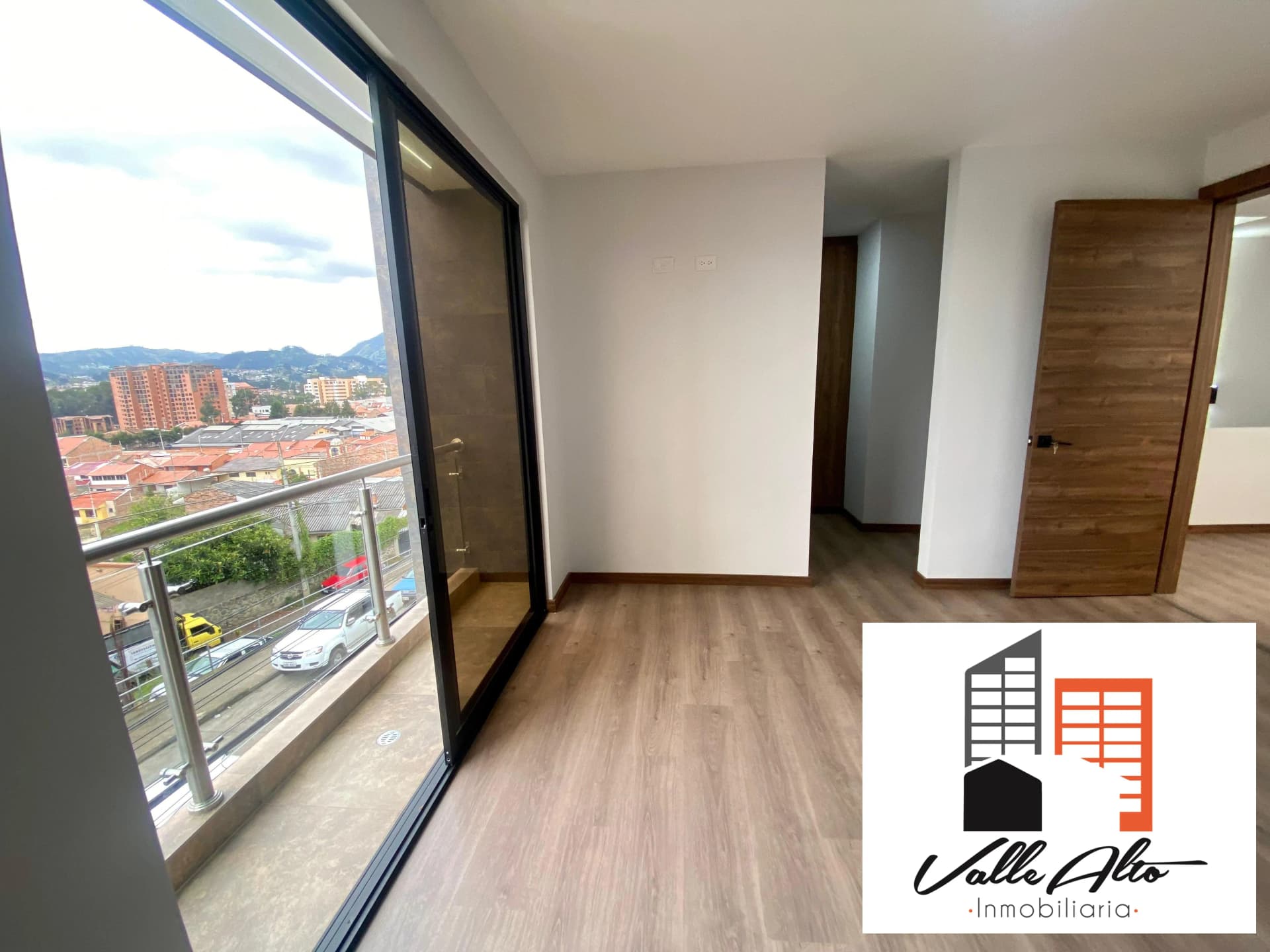 CASA POR ESTRENAR EN LA PENCAS. — foto 13