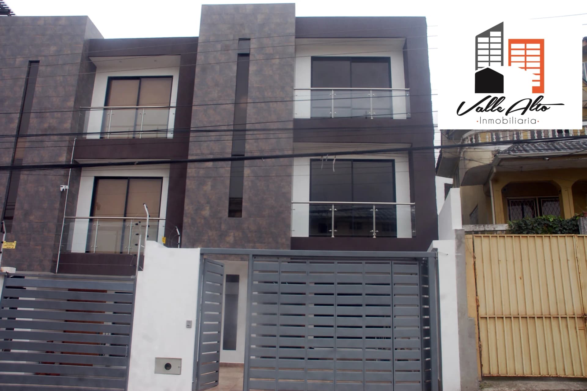 CASA POR ESTRENAR EN LA PENCAS. — foto 1