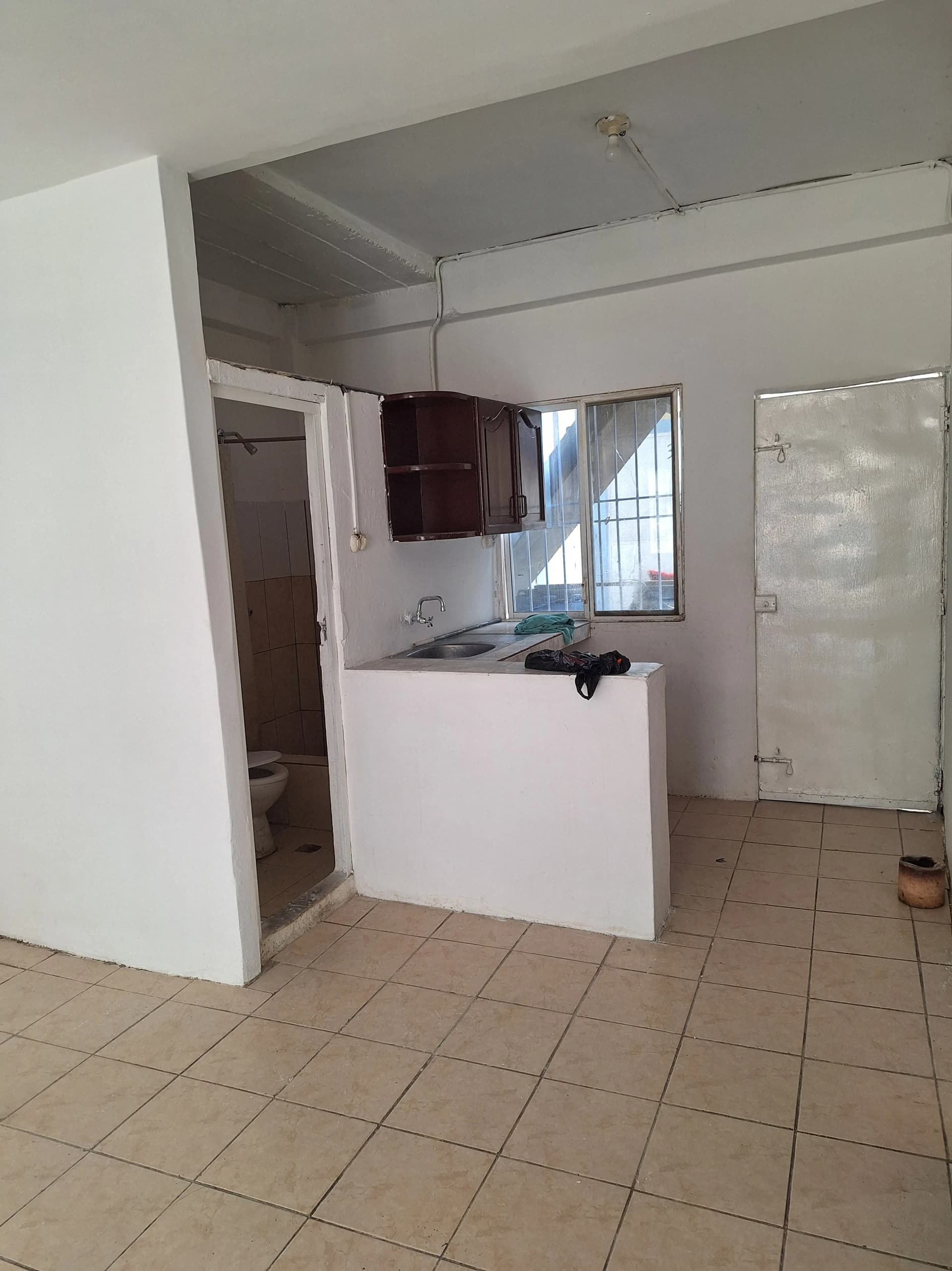 Se alquila departamento planta baja — foto 3