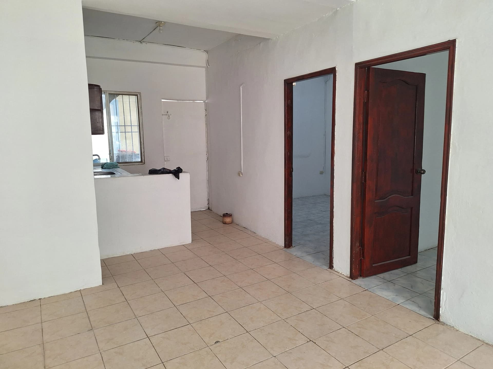 Se alquila departamento planta baja — foto 2