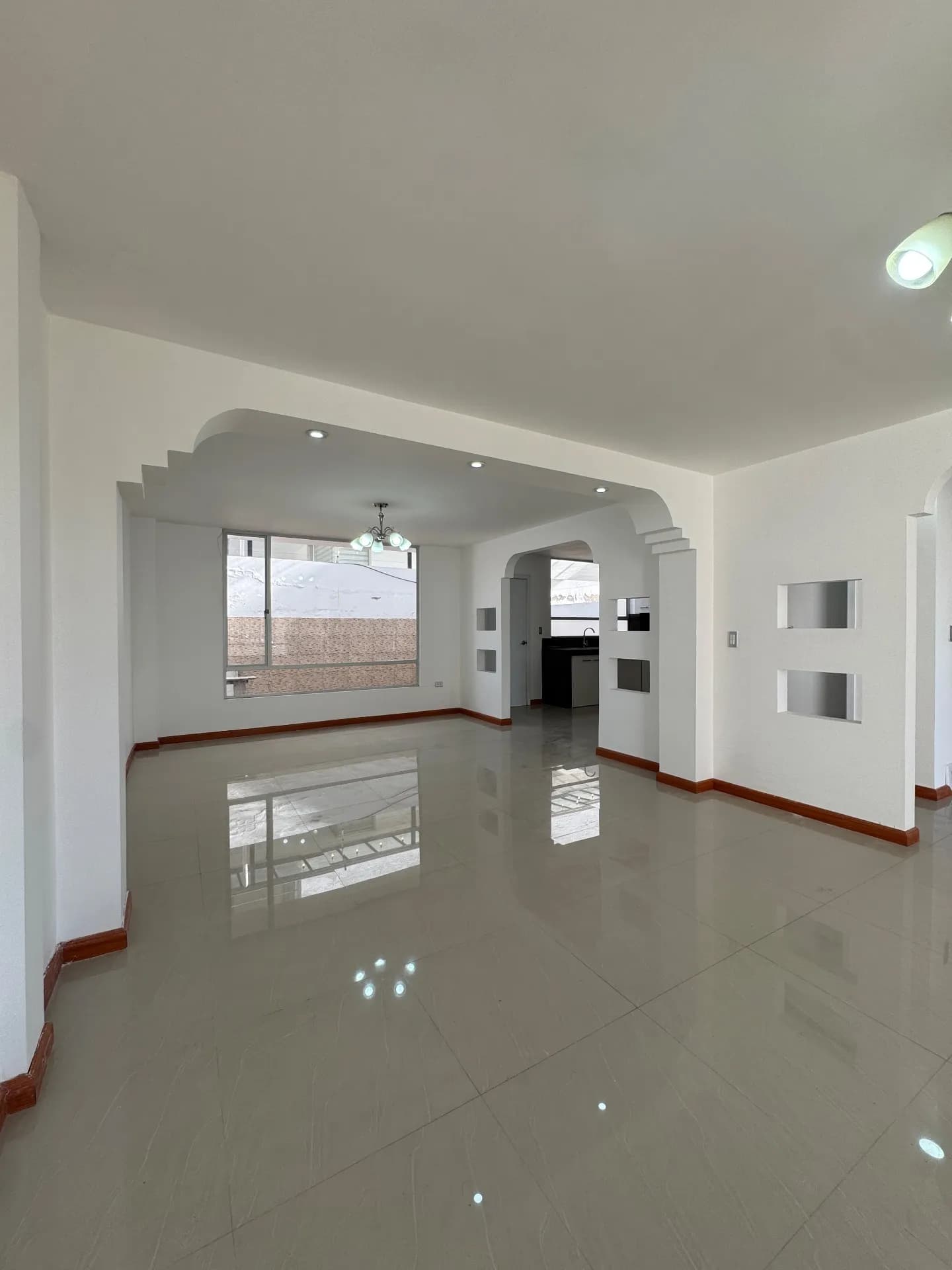 Casa de oportunidad en Chambo — foto 3