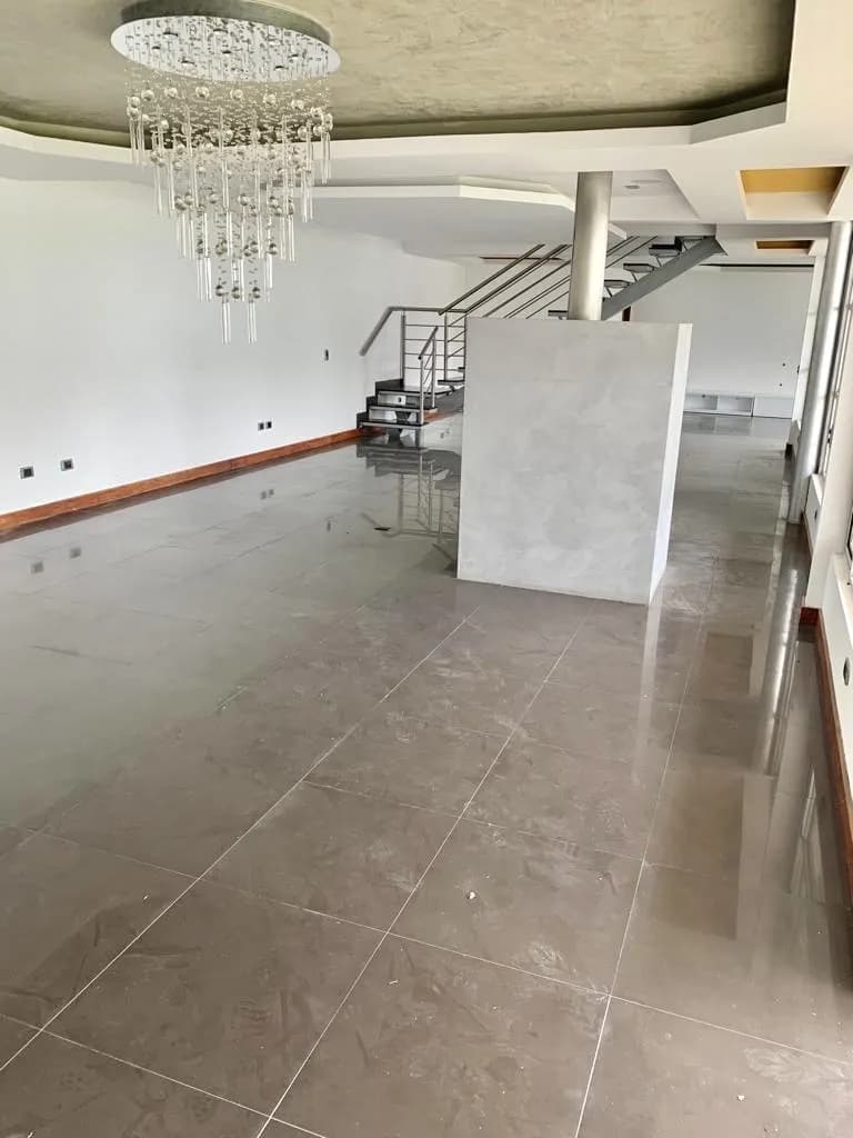Casa de 4 habitaciones en Cumbayá — foto 5
