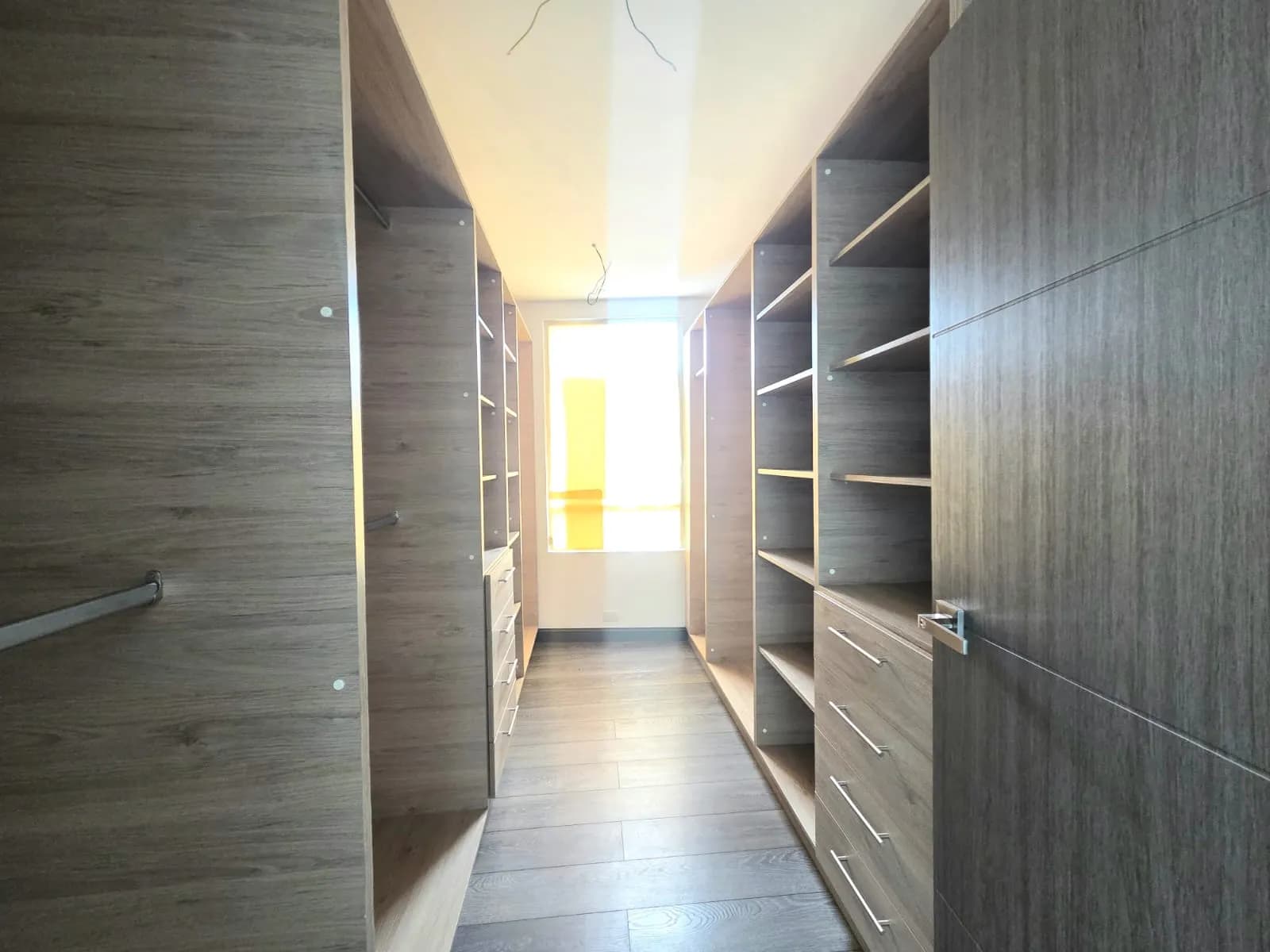 DEPARTAMENTO DE LUJO A ESTRENAR – BELLAVISTA, QUITO — foto 13