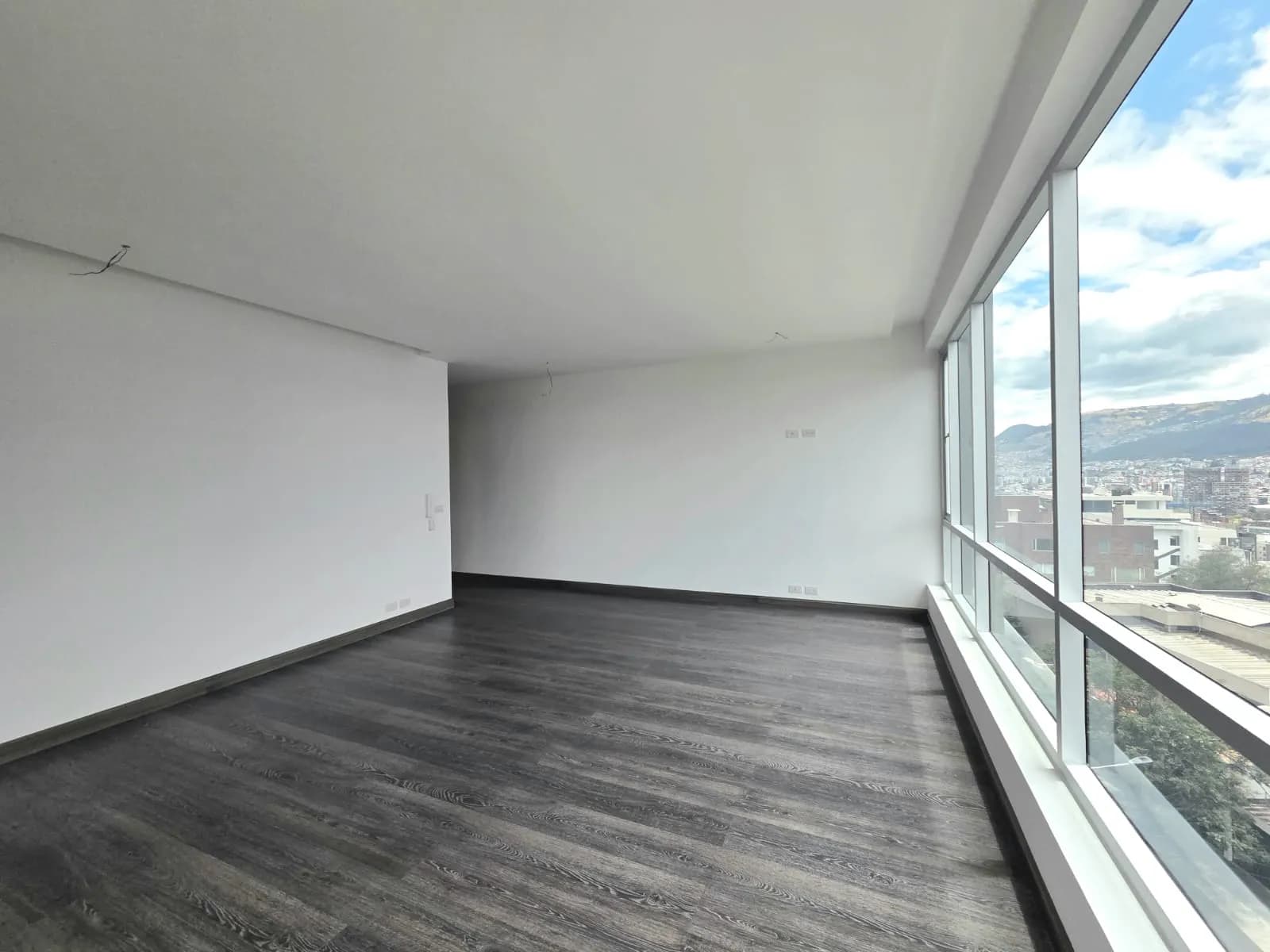 DEPARTAMENTO DE LUJO A ESTRENAR – BELLAVISTA, QUITO — foto 15