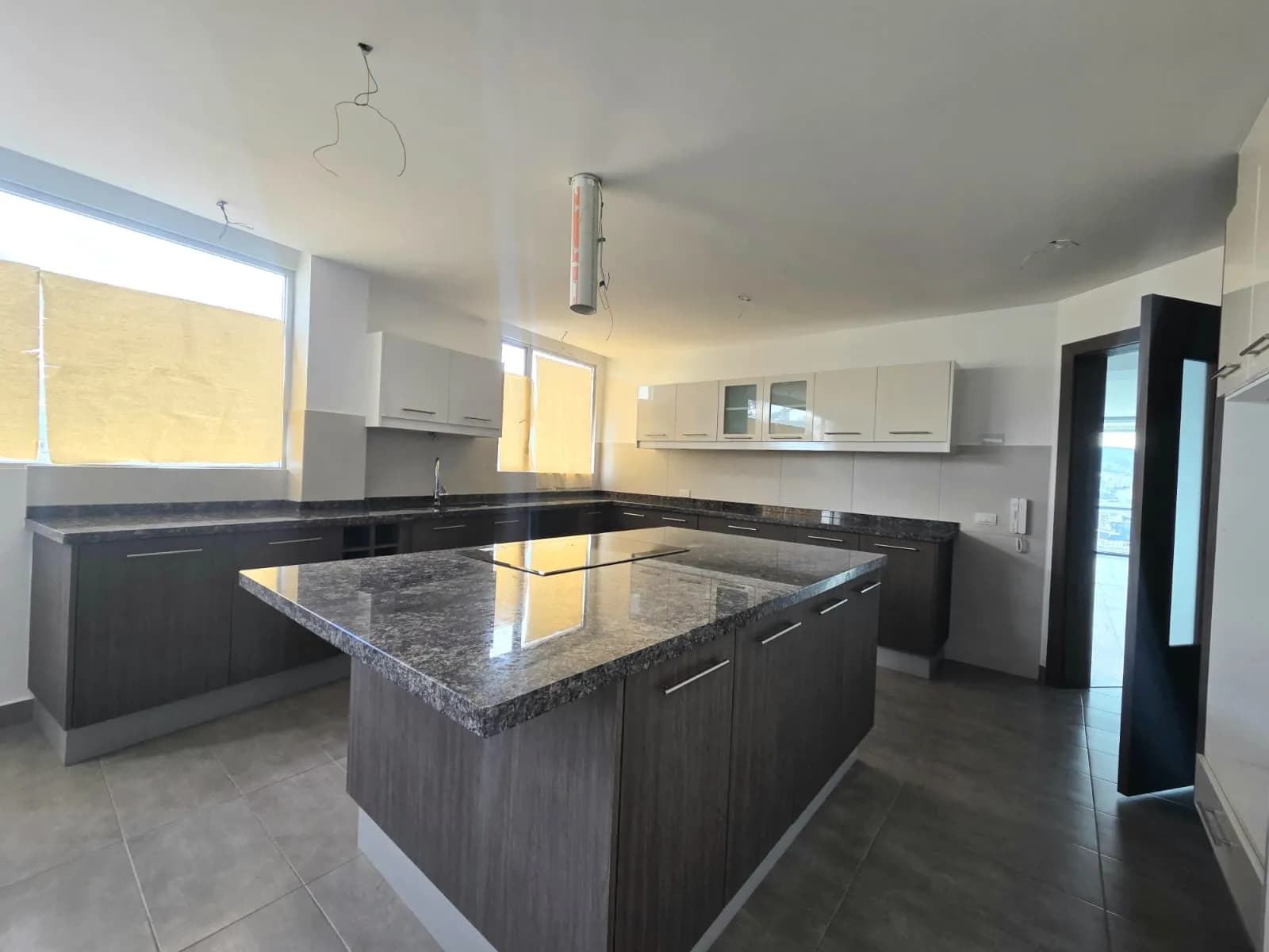 DEPARTAMENTO DE LUJO A ESTRENAR – BELLAVISTA, QUITO — foto 8