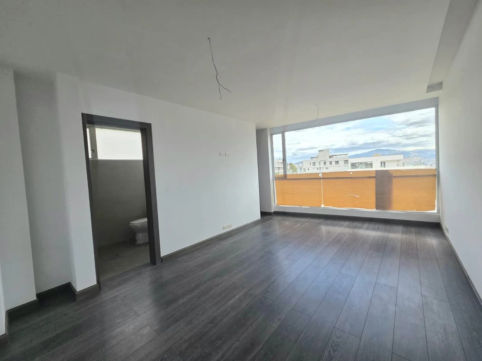 DEPARTAMENTO DE LUJO A ESTRENAR – BELLAVISTA, QUITO — foto 12