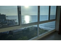 En renta departamento con vista al mar en Manta