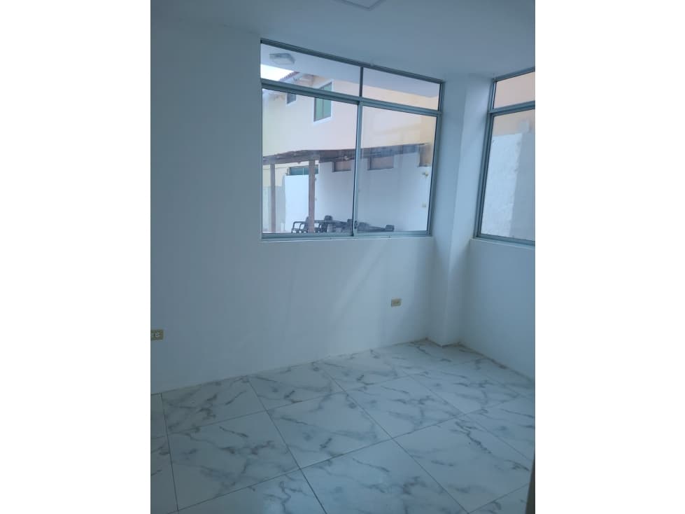 En venta departamento en la Playa Los Arenales. — foto 5