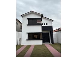 ALQUILO CASA EN CIUIDAD CELESTE