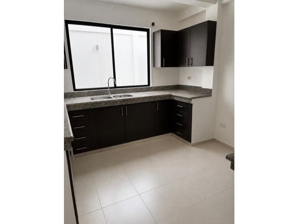 ALQUILO CASA EN CIUDAD CELESTE — foto 2