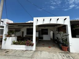 CASA EN URBANIZACION SAN MARTINO 2 EN SALINAS
