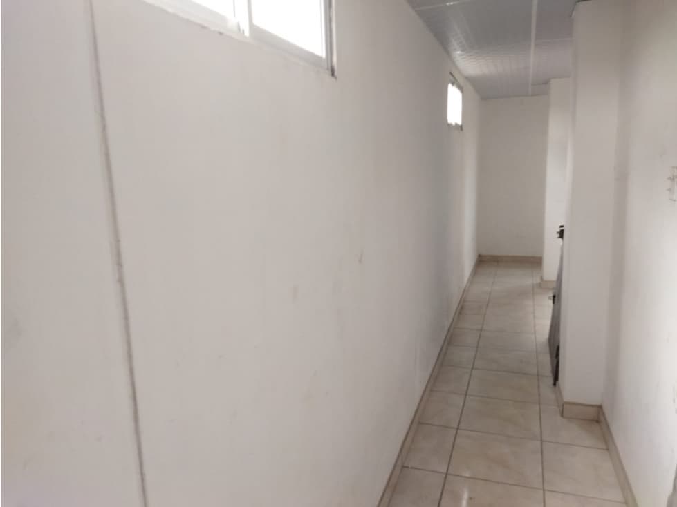 CASA RENTERA COOPERATIVA SANTIAGUITO DE ROLDOS — foto 2