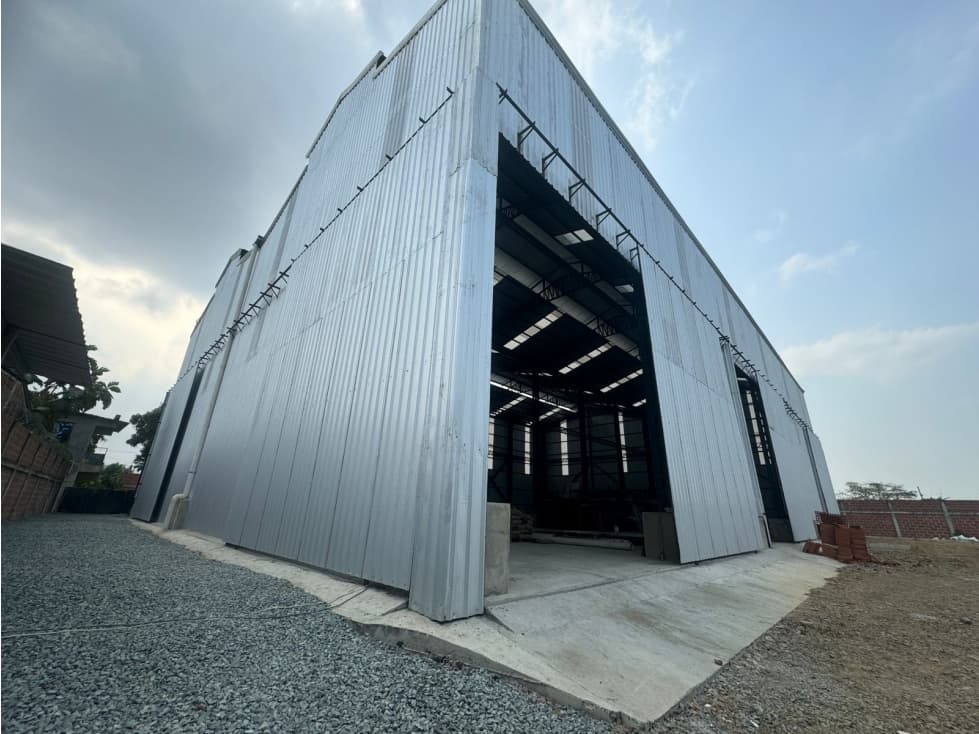 Oportunidad Única en Petrillo Zona Industrial — foto 1