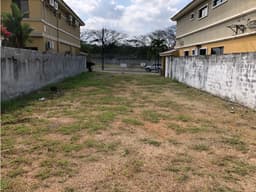 TERRENO DENTRO DE LA URBANIZACION SANTA MARIA CASA GRANDE
