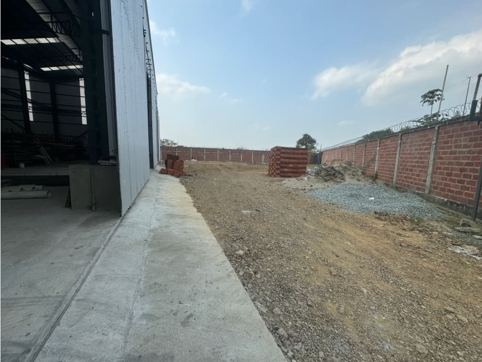 Oportunidad Única en Petrillo Zona Industrial — foto 6