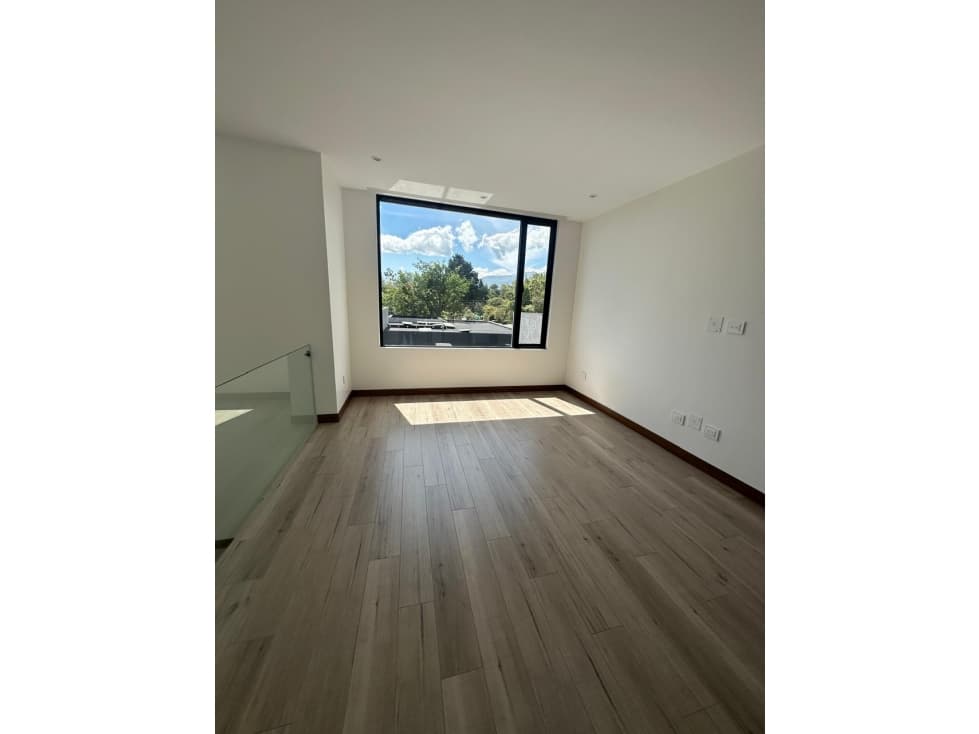 Casas de lujo en Puembo: 3 dormitorios, jardín y estreno listas — foto 5