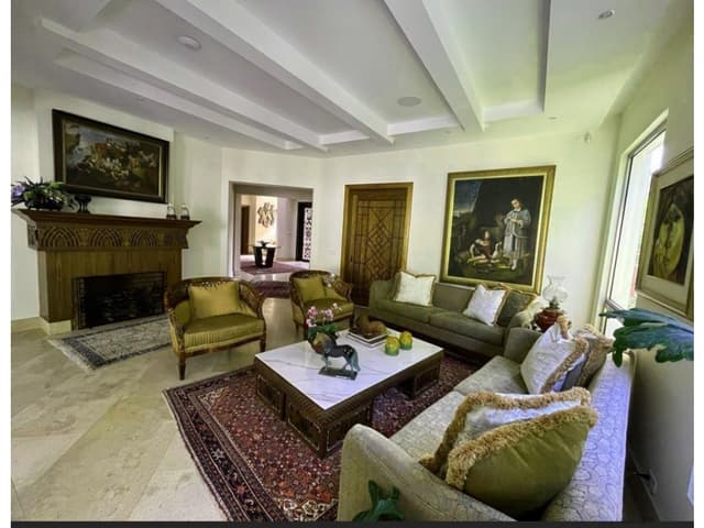 Cumbaya Casa de arriendo Cumbaya con Generador Eléctrico á