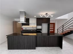 Casas modernas de arriendo en Cumbaya Sector El Nacional