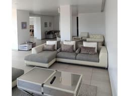 Departamento Amoblado de Lujo en Renta en Cumbaya, Quito Ecuador