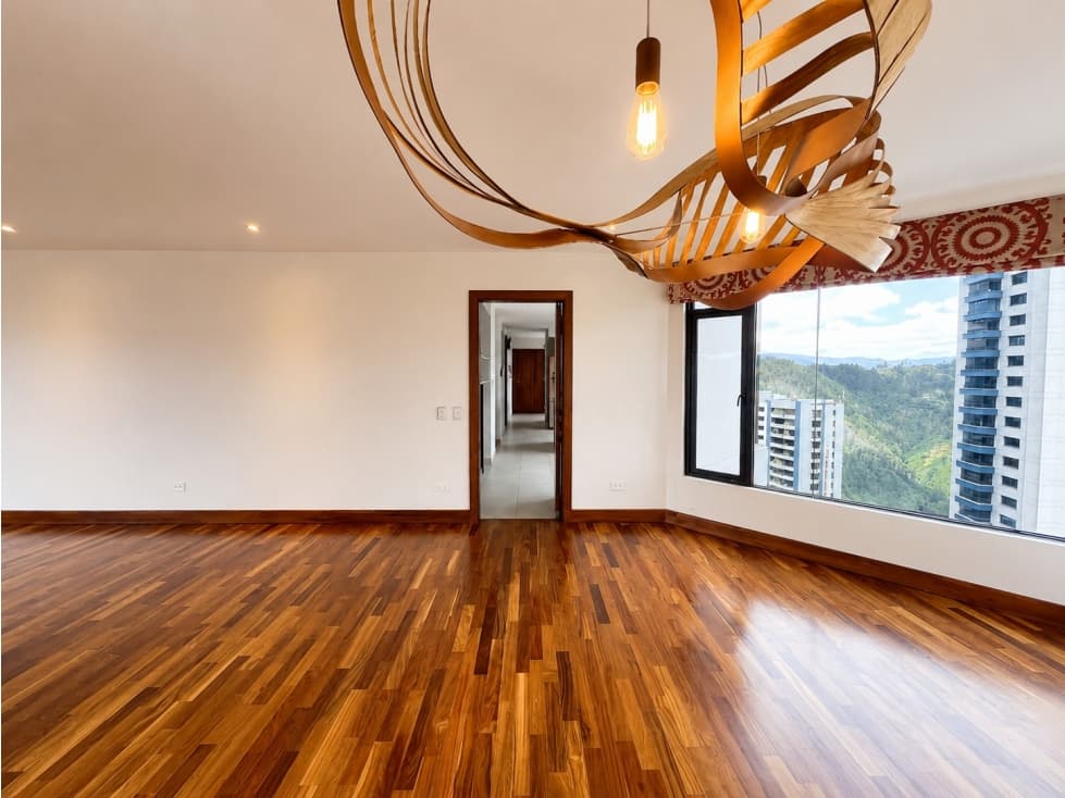 Arriendo Amplio Departamento González Suárez, 430m2, con 4 Hab — foto 6