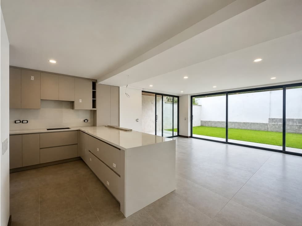 Casa de estreno de Venta en Tumbaco — foto 1