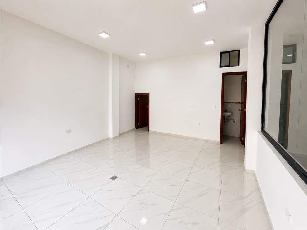 Casa en venta en Cayambe con local comercial rentado — foto 3