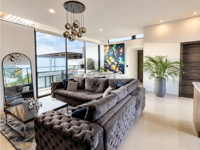 Departamento en venta en Tumbaco, sector La Viña, 3 dormitorios
