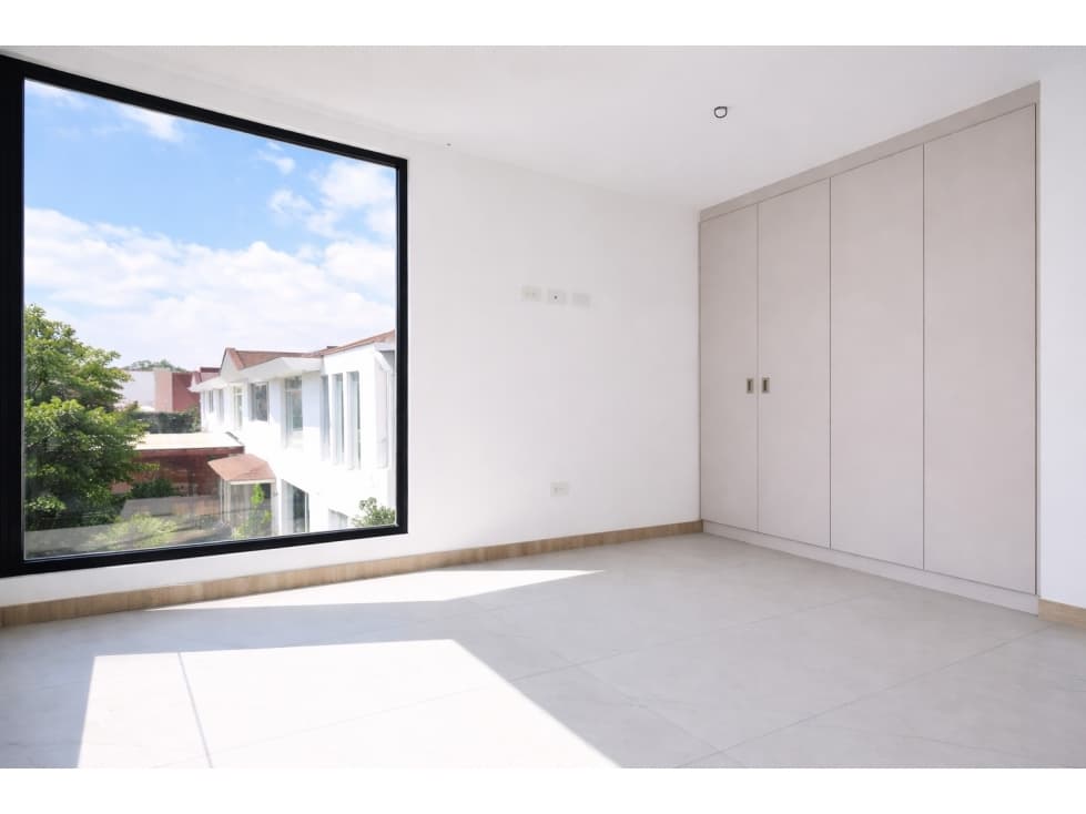Casa moderna en venta Miravalle430m2, 4 dormitorios, ascensor, vista — foto 6