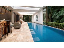 Casa en venta en Santa Inés, 4 suites, piscina cubierta y jardines