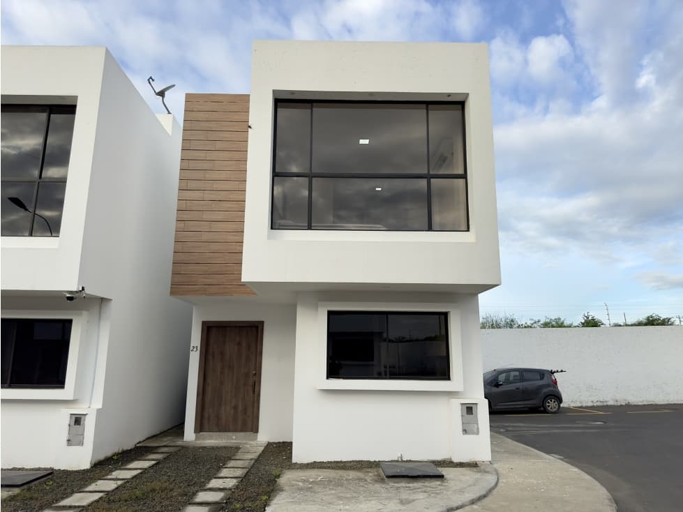 CASAS A ESTRENAR EN PORTÓN DEL SOL - MANTA — foto 1