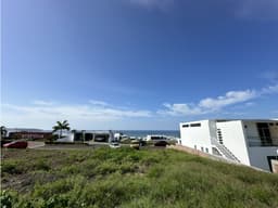 TERRENO EN URBANIZACIÓN MARINA BLUE, SUR DE MANTA