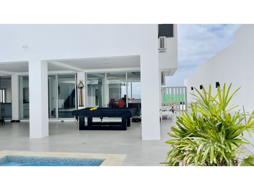 CASA MODERNA A ESTRENAR EN URBANIZACIÓN MARINA BLUE — foto 5