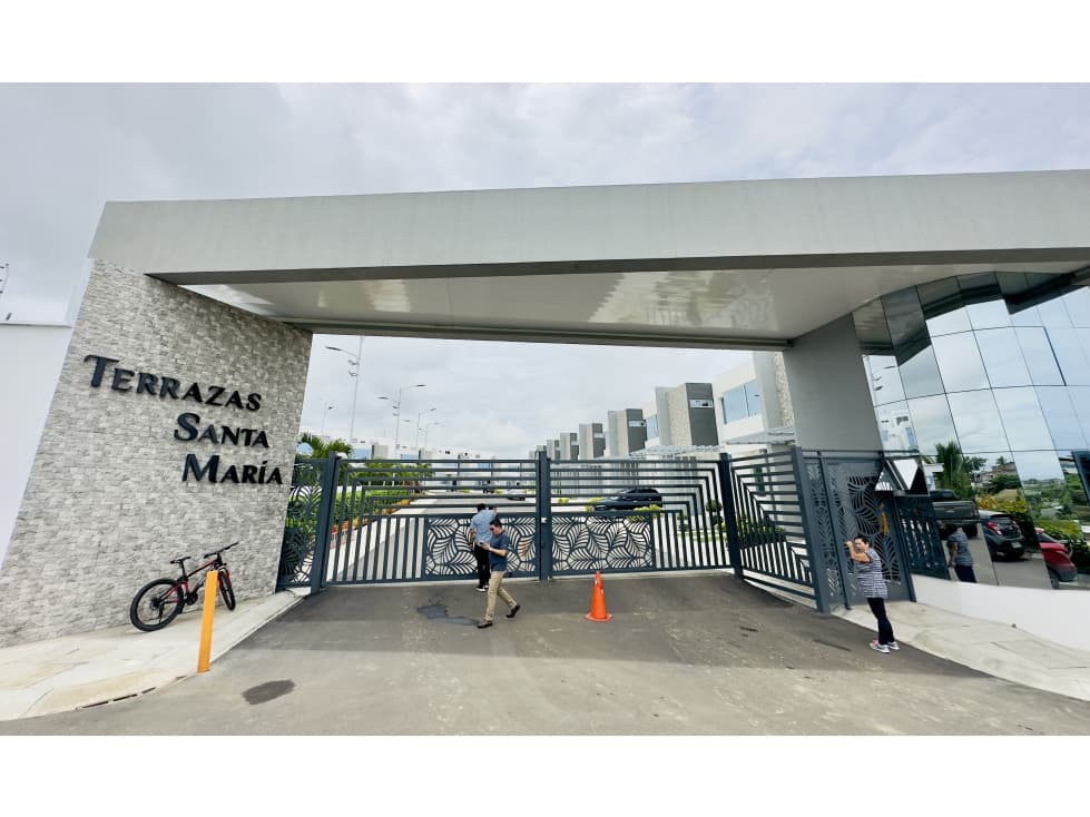 CASAS EN URBANIZACIÓN TERRAZAS DE SANTA MARÍA EN MANTA — foto 6