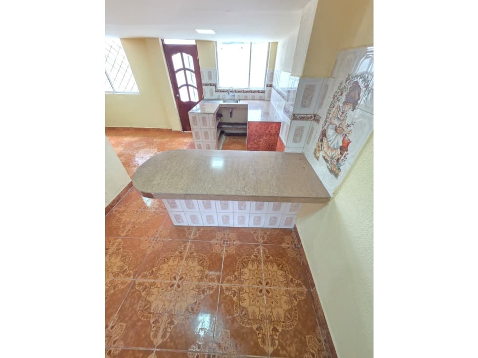 INMOPI VENDE CASA EN CONJUNTO CHILLOGALLO | IPS-0171 — foto 5
