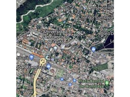 Casa en venta en Cumbayá-comercial La Pampite