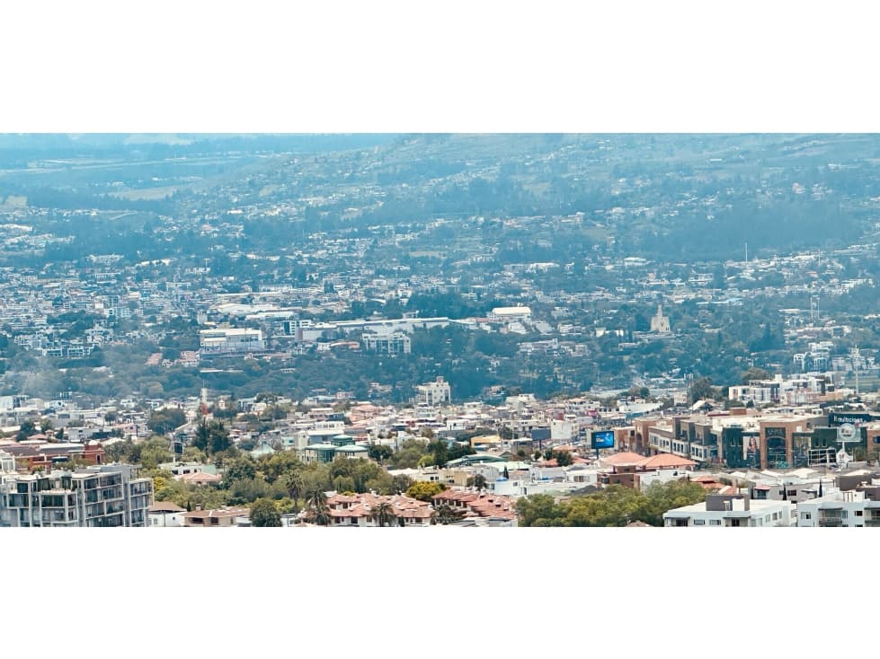Terreno venta Cumbayá urbanización de lujo — foto 1