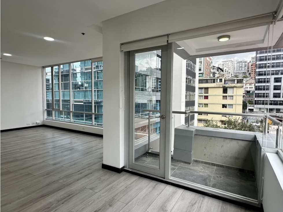 OFICINA VENTA Quito 58m2 con balcón plazaArgentina — foto 6
