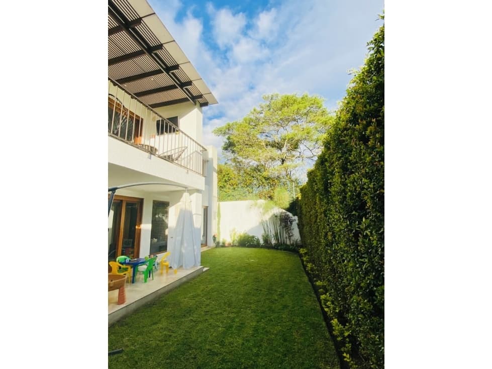 Casa en VENTA 2 dormitorios CUMBAYÁ Algarrobos — foto 2