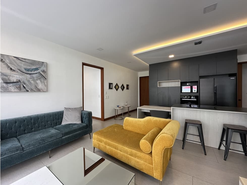 Departamento con balcón VENTA 2dorm Cumbayá LUJOplanteléctrica — foto 5