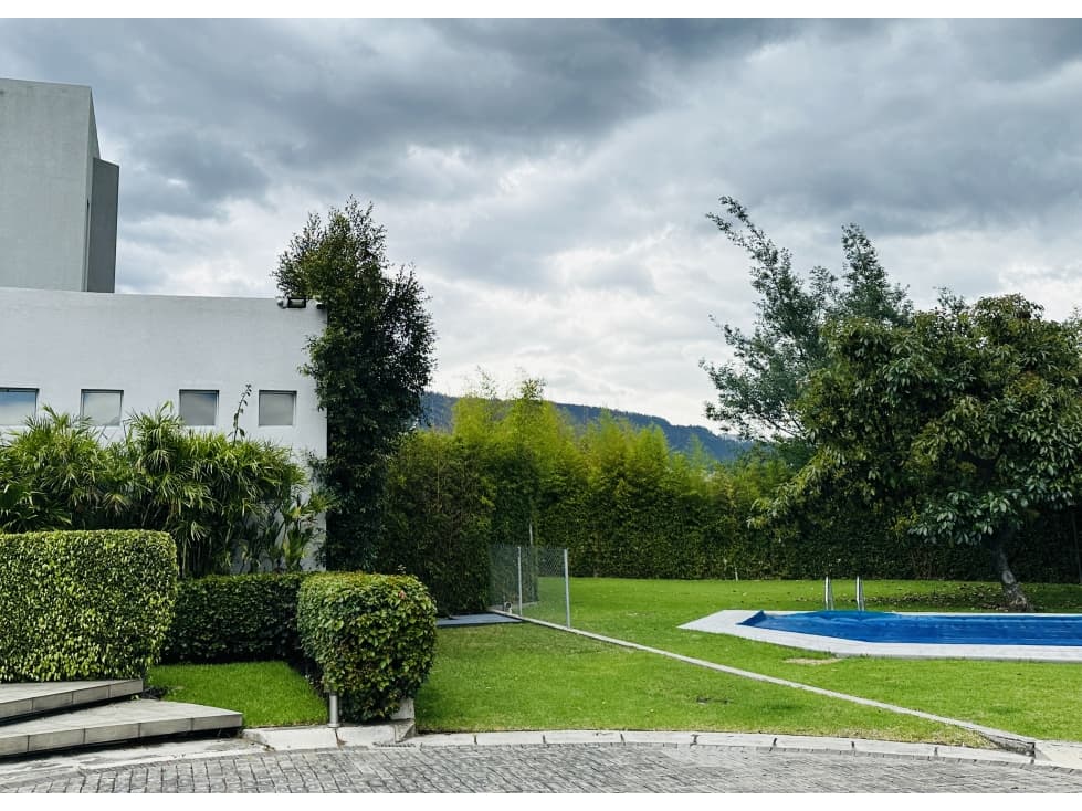 Casa Venta Cumbayá 4 dormitorios súper amplios — foto 3