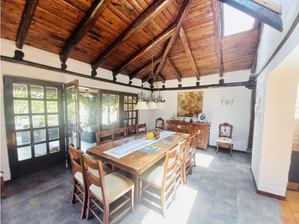 Quinta en venta 1847m2 en Tumbaco sector Intervalles — foto 3