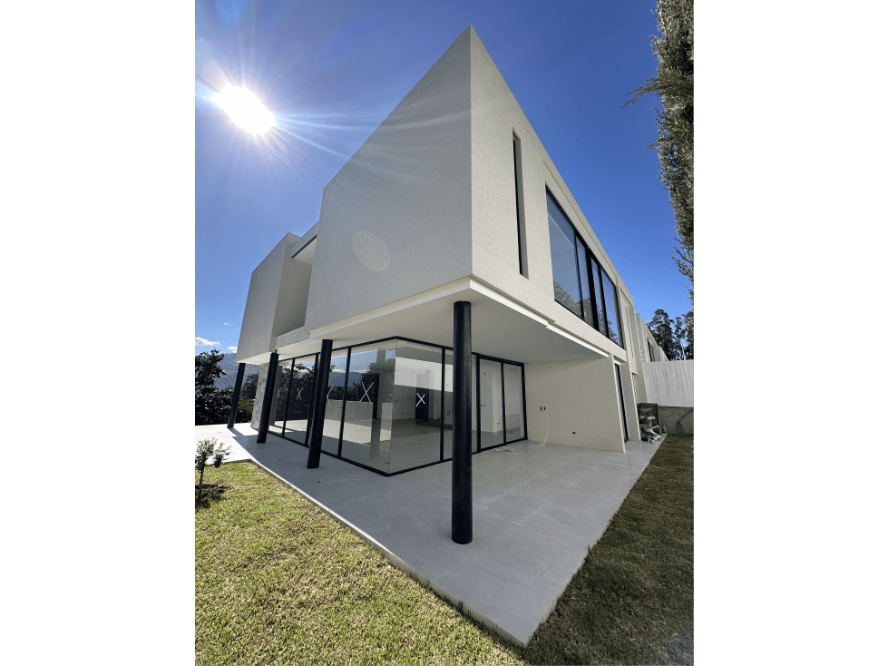 CASA VENTA CUMBAYÁ 4 dormitorios sector San Patricio — foto 4