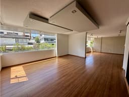 Departamento ALQUILER en Quito sector Monteserrin