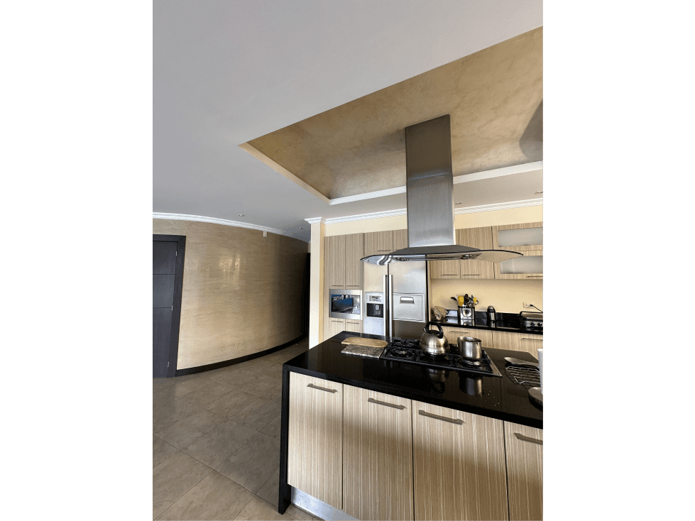 Casa Venta Cumbayá de Lujo con piscina 4 dormitorios — foto 5