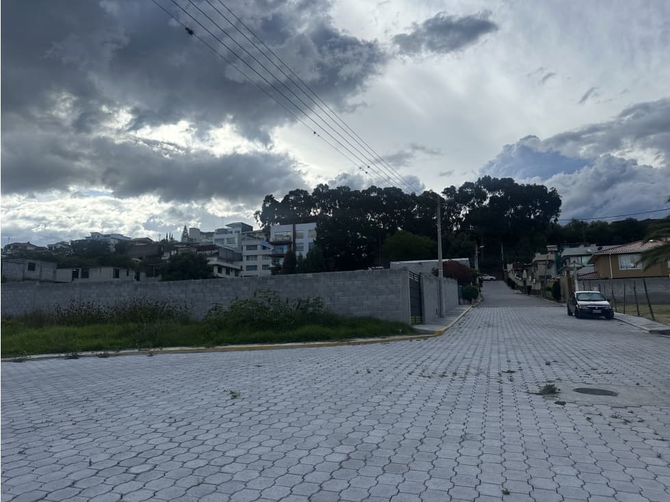 Terreno VENTA 1.700 m2 planos Cumbayá La Primavera — foto 5