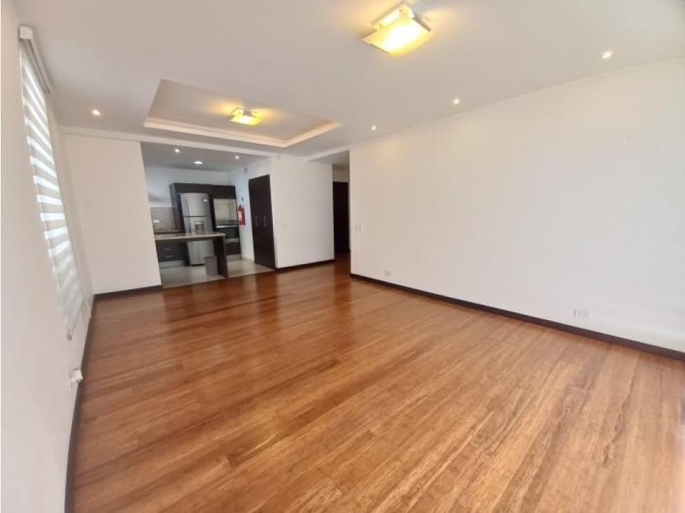 Departamento VENTA 2 dormitorios Cumbayá sector USFQ — foto 4