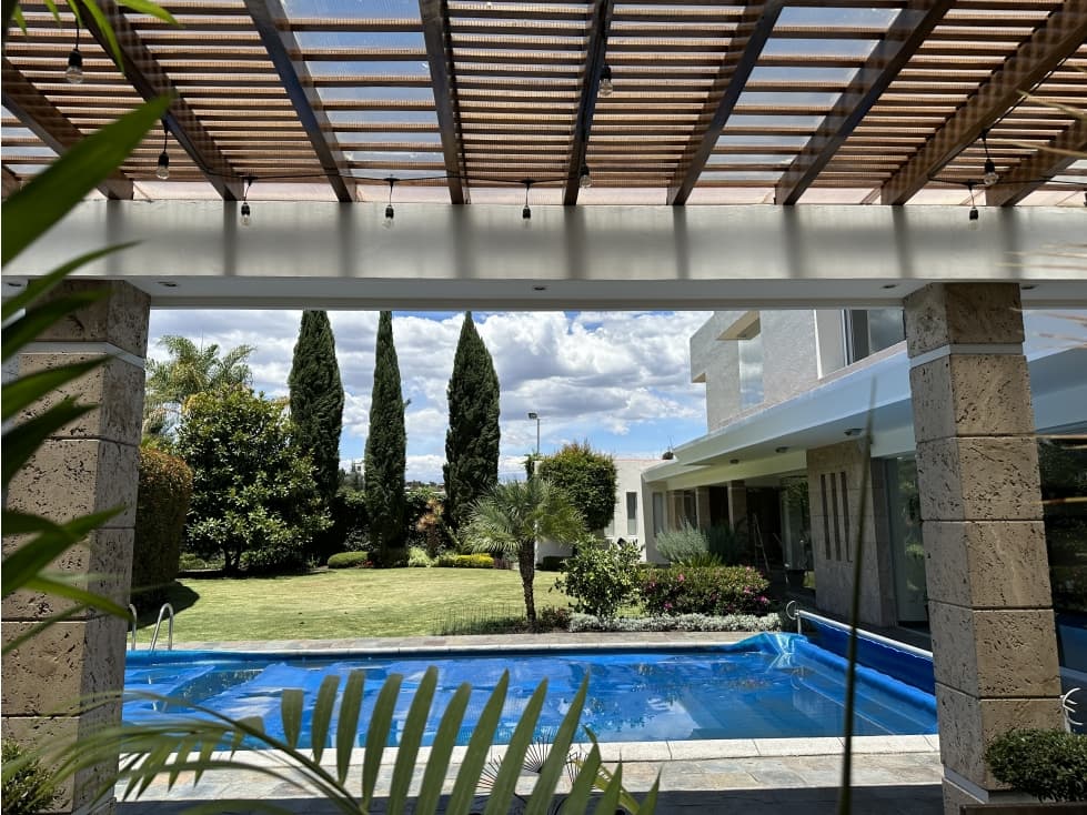 Casa Venta Cumbayá de Lujo con piscina 4 dormitorios — foto 4