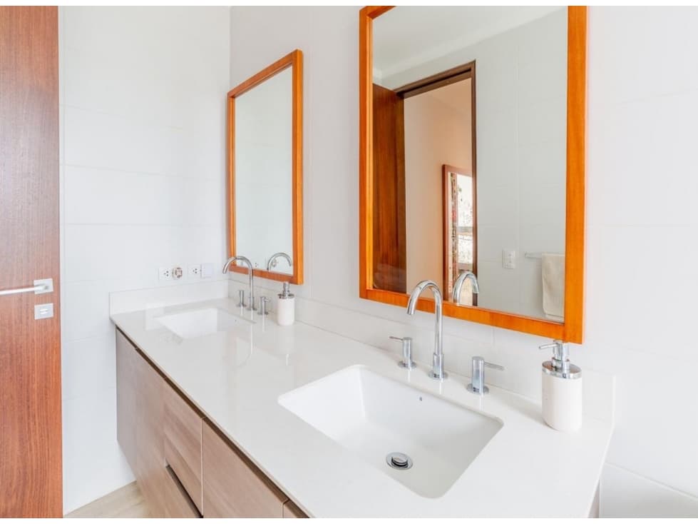 Casa VENTA 3 dormitorios en Cumbayá — foto 6