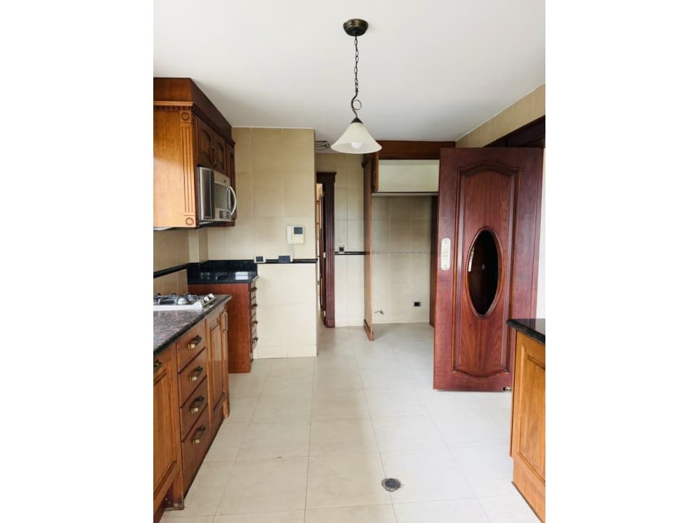 Departamento ALQUILER 2 dormitorios CUMBAYÁ Urb Cumbres — foto 6