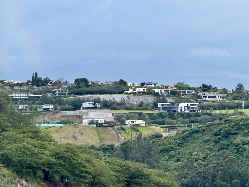 TERRENO VENTA CUMBAYÁ 1253m2 urbaniz de lujo — foto 5